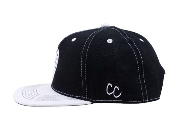 Side of Denim Black and White Snapback With Embroidery Logo